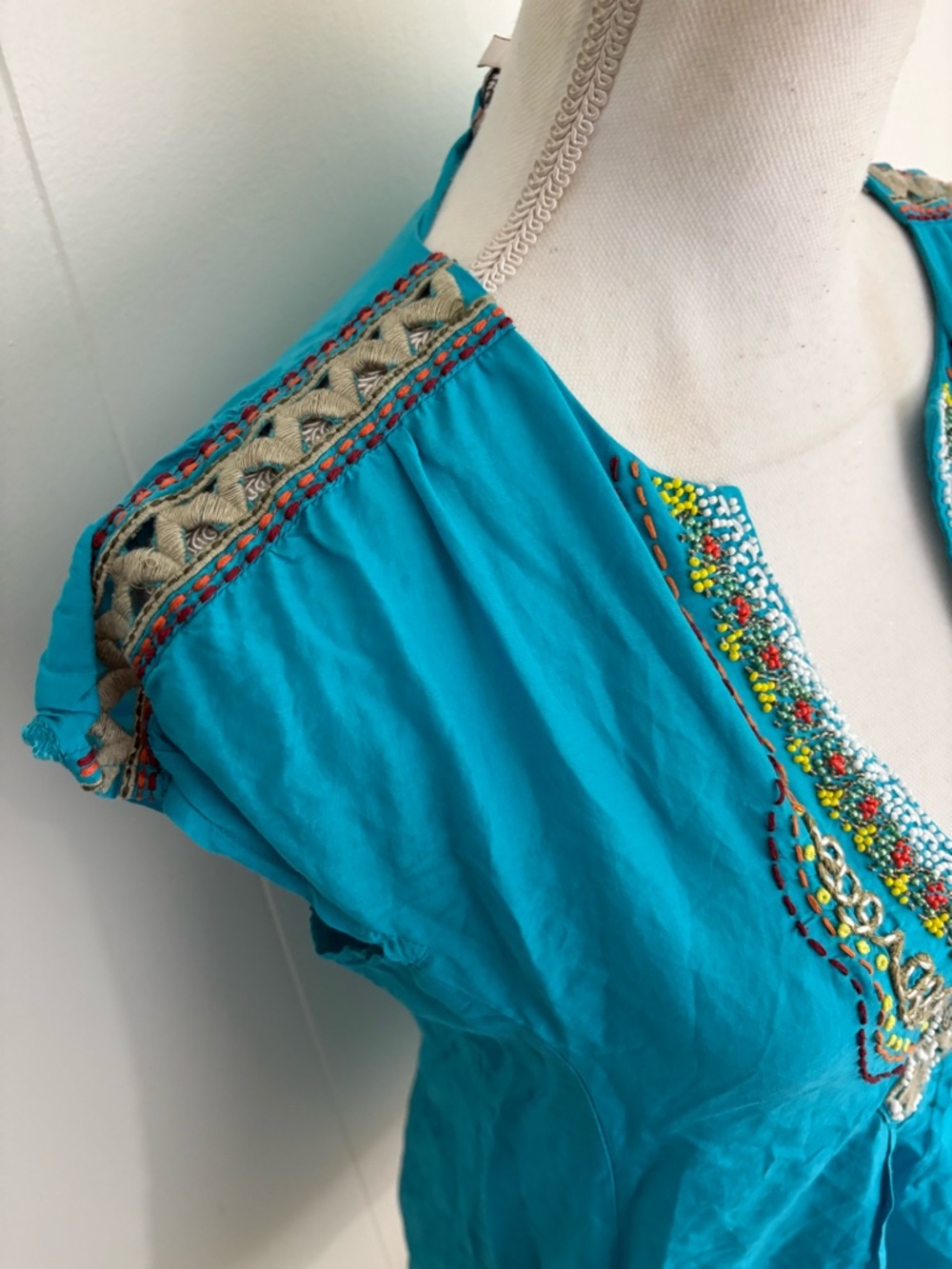 Nanette Lepore Turquoise Embroidered V-Neck Tunic - Picture 3 of 9